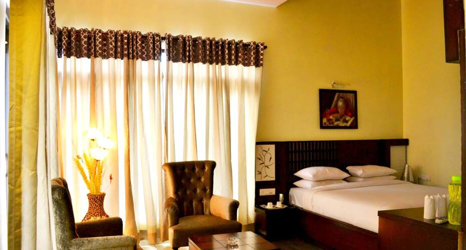 Corbett Wild Iris Spa and Resort, Corbett 5